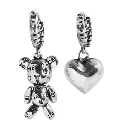 Vintage Silver Earring with High-Relief Detailing - 925 Sterling Silver